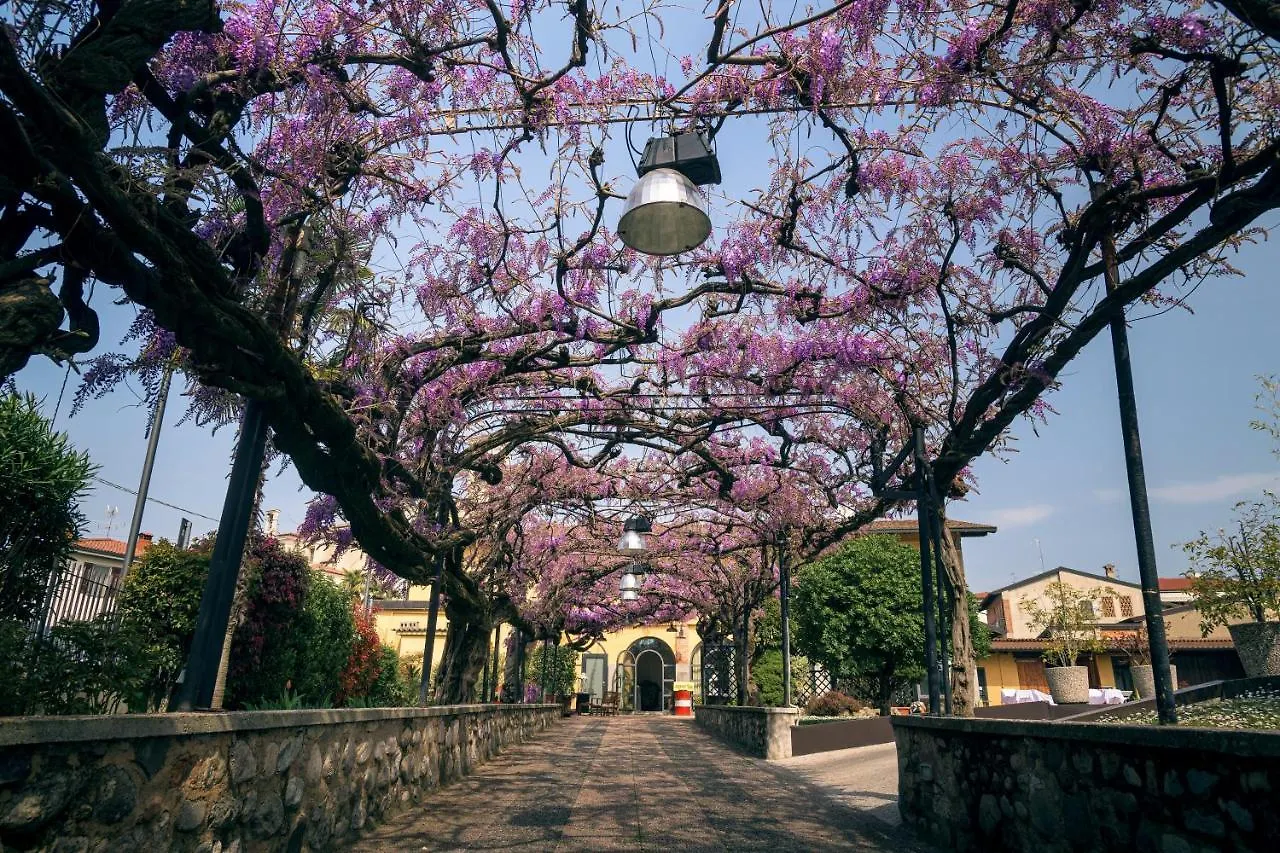Bed & Breakfast Il Glicine B&B Ristorante Cazzago San Martino