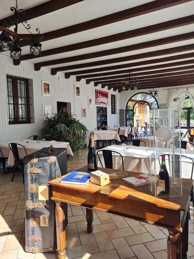 Il Glicine B&B Ristorante Cazzago San Martino Bed & Breakfast