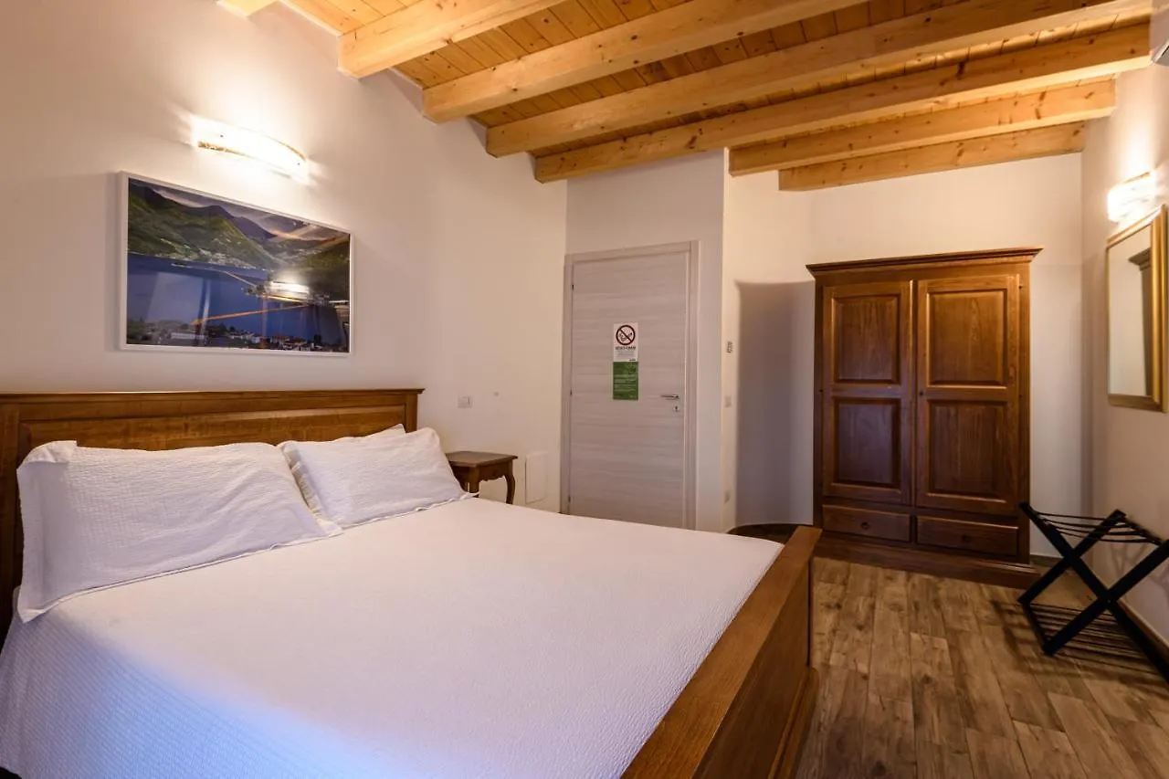 Bed & Breakfast Il Glicine B&B Ristorante Cazzago San Martino