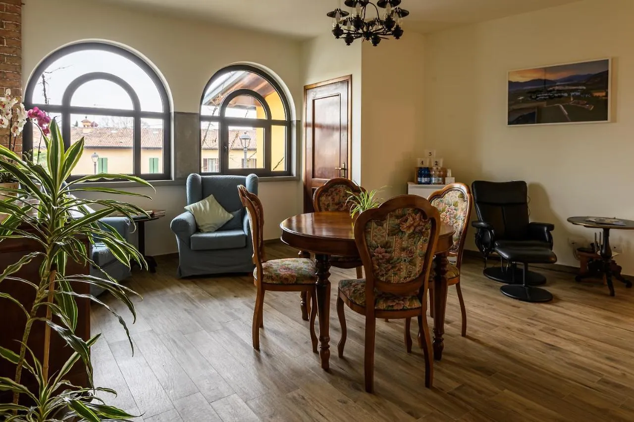 Il Glicine B&B Ristorante Cazzago San Martino Bed & Breakfast