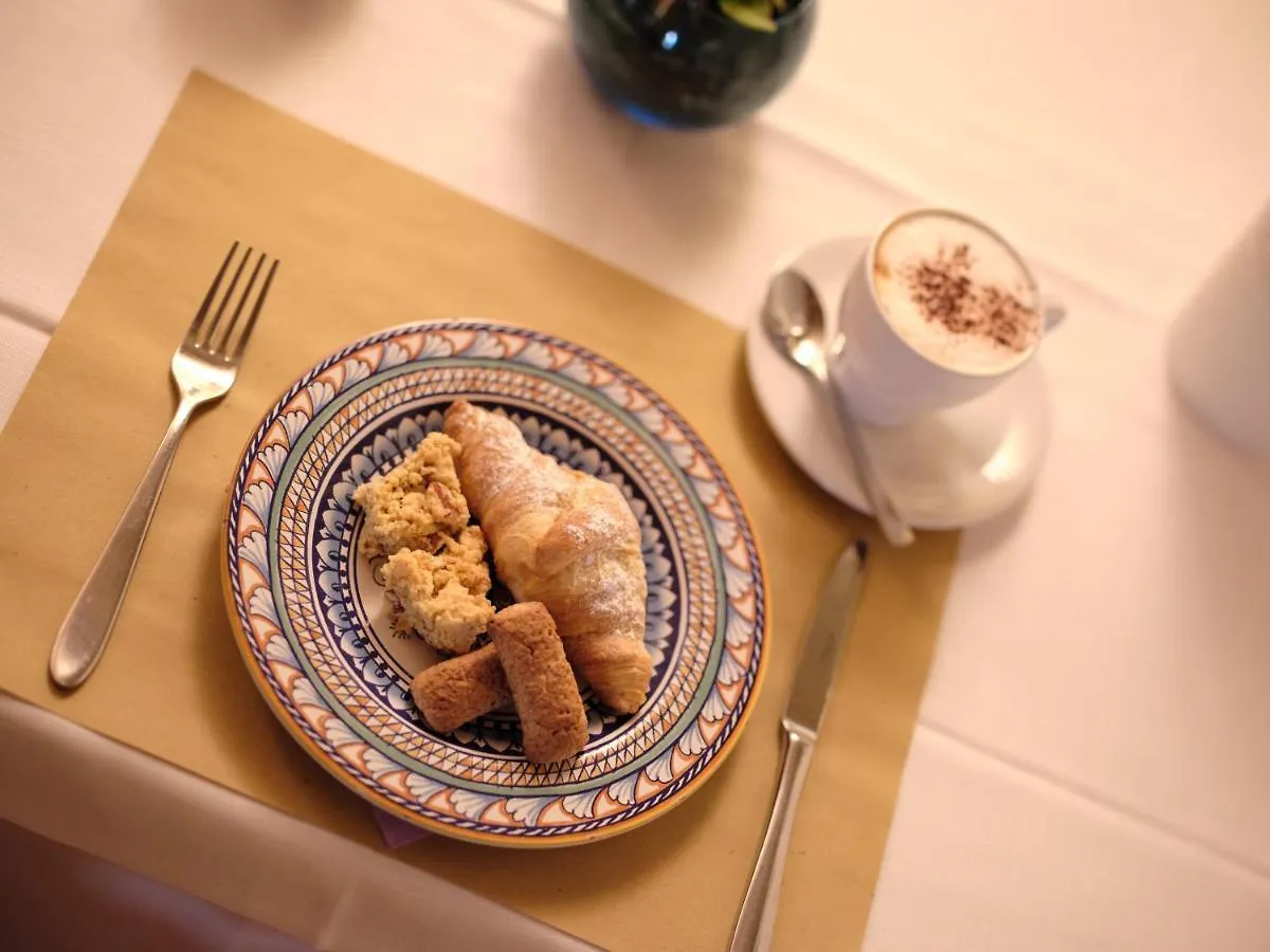 Il Glicine B&B Ristorante Cazzago San Martino Bed & Breakfast